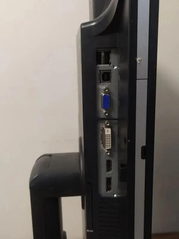 مانیتور استوک HP ZR2240W